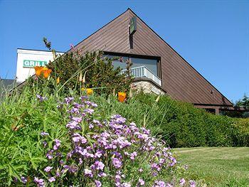 Les Dineux Village Trémeur Екстериор снимка